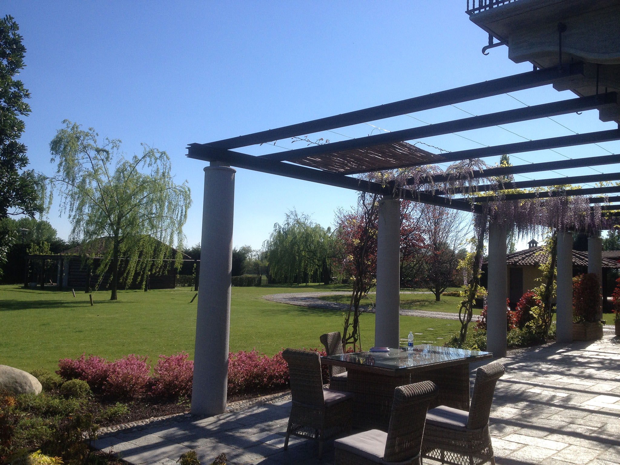 Progettazione spazi verdi per ville e residenze